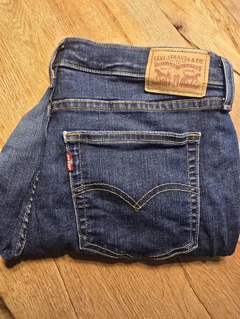 LEVIS 720 SUPER SKINNY GR.33