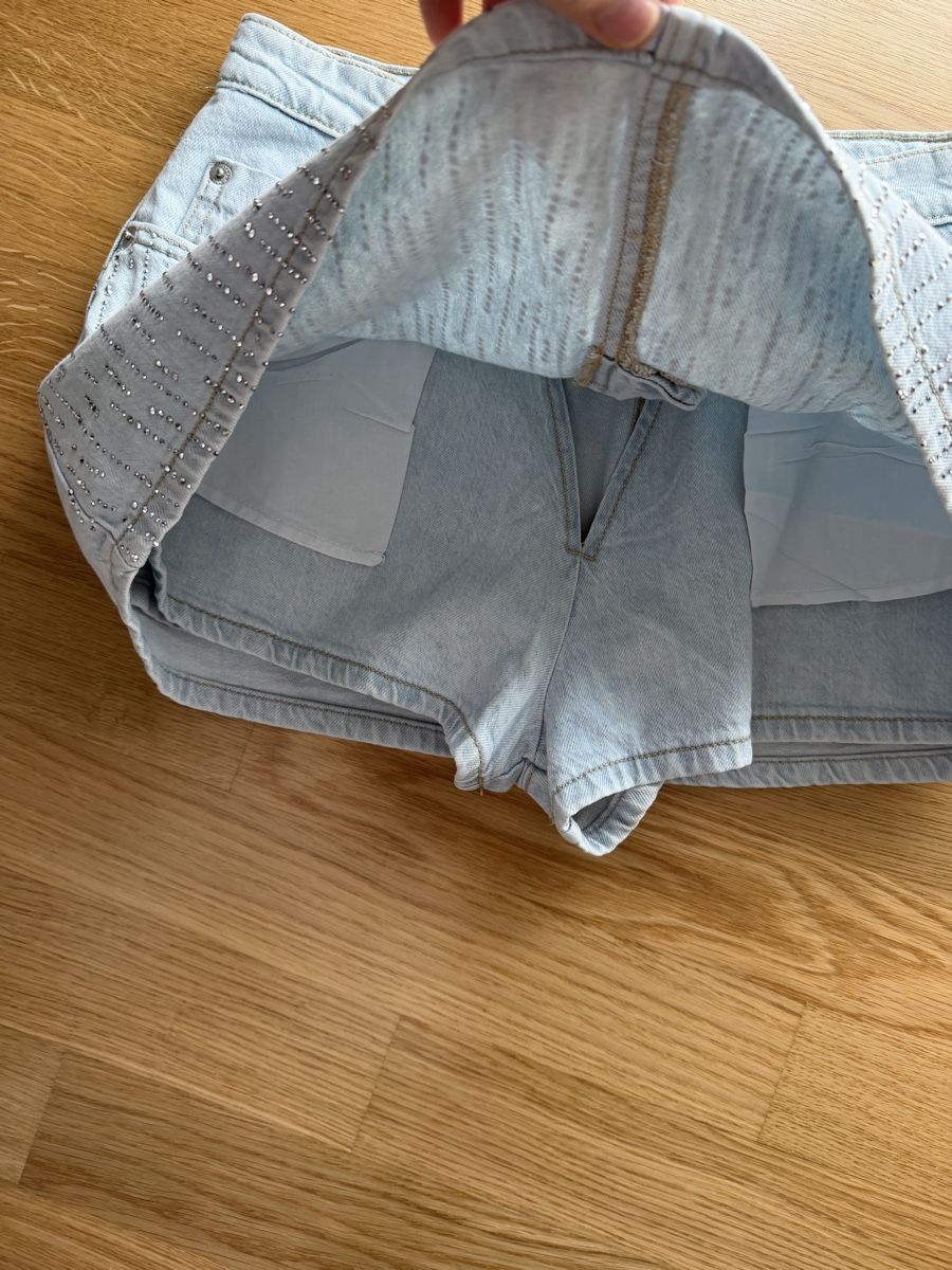 Stradivarius Gonne: Jeansrock Stradivarius mit Strass Grösse 40 hellblau – Nuovo (secondo la descrizione) da Luzern venduto da file_maker 3