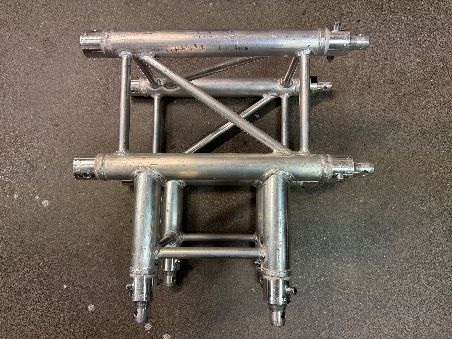 Tralicci: Eurotruss FD45 T-Stück – Usato da Oberdorf NW venduto da AndotechnicsGmbH