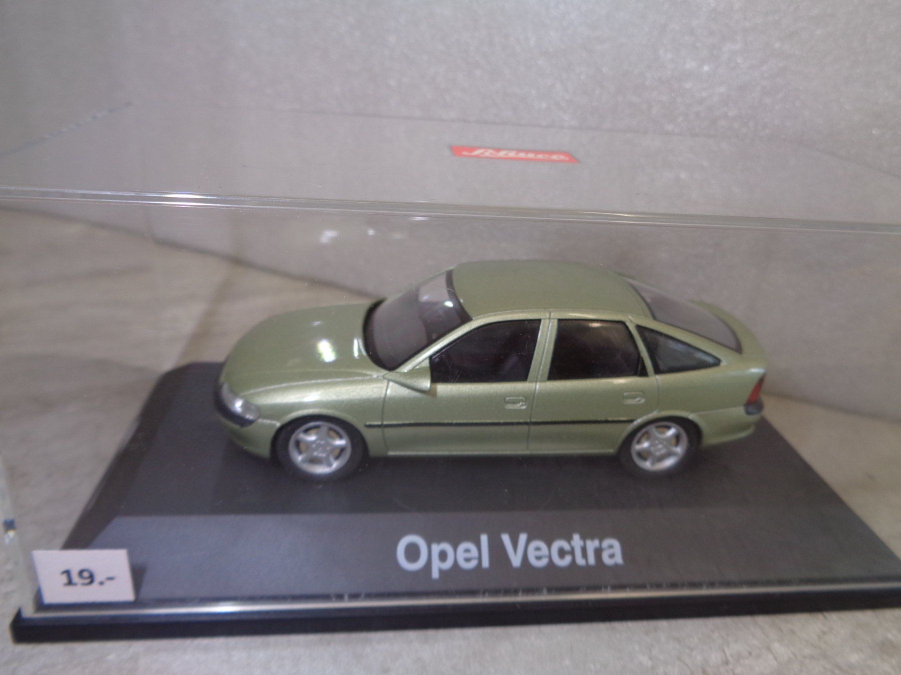 Opel Modellautos: Schuco 1:43 Opel Vectra – Gebraucht aus Reconvilier von rallycar