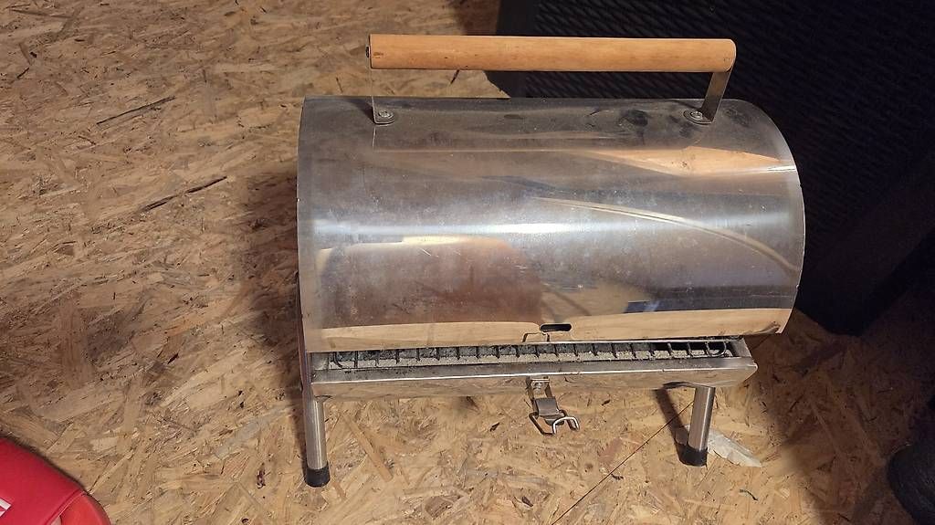 Grills: Piccolo Grill portatile – Gebraucht aus Dalpe von 199pastrana 1