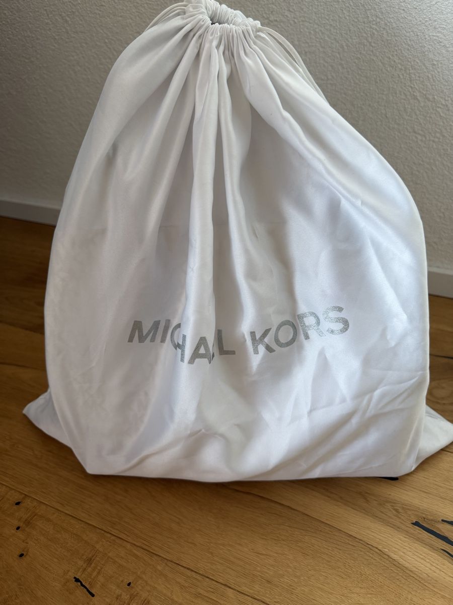 Michael Kors Taschen für Damen: Michael Kors Handtasche – Gebraucht aus Aarberg von Mama_Lulu 9