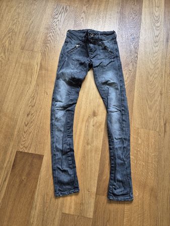 Guess Jeans dunkelgrau