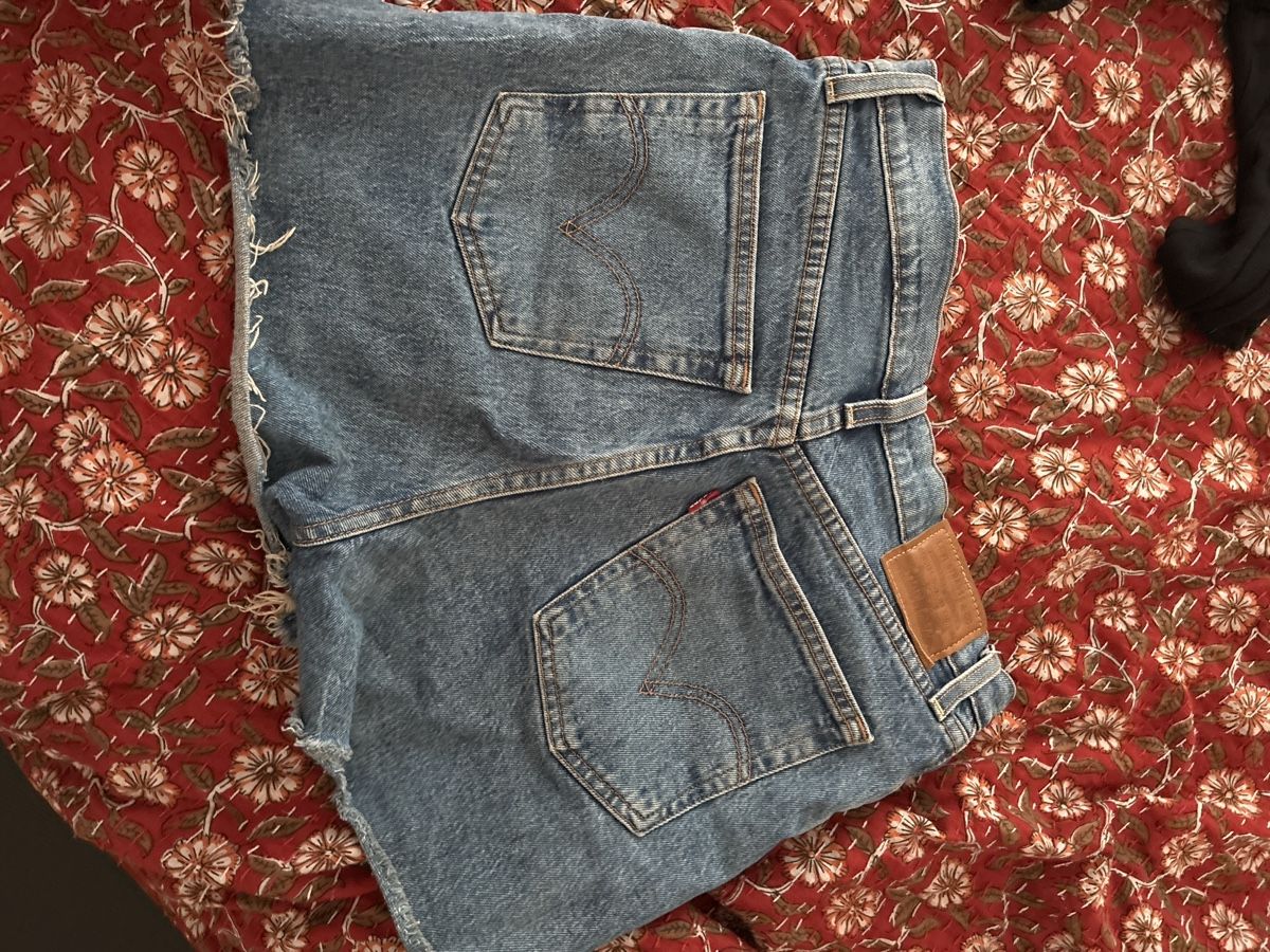 Levi's Jeans: Levi‘s Ribcage Shorts – Gebraucht aus Meilen von jotnick 3