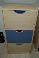 Schubladenmöbel fürs Kinderzimmer beige/blau