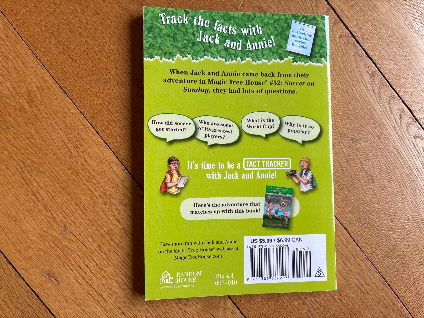 Libri: Soccer Magic Tree House Fact Tracker Mary Pope Osborne – Usato da Zollikon venduto da mythenschloss 1