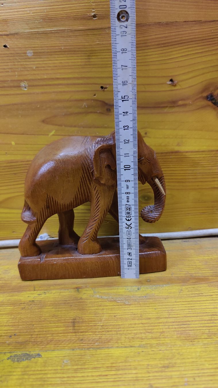 Statuette: Holz Elefant Figur Schnitzerei  (S3) – Usato da Neuenhof venduto da bro_9zsg 6