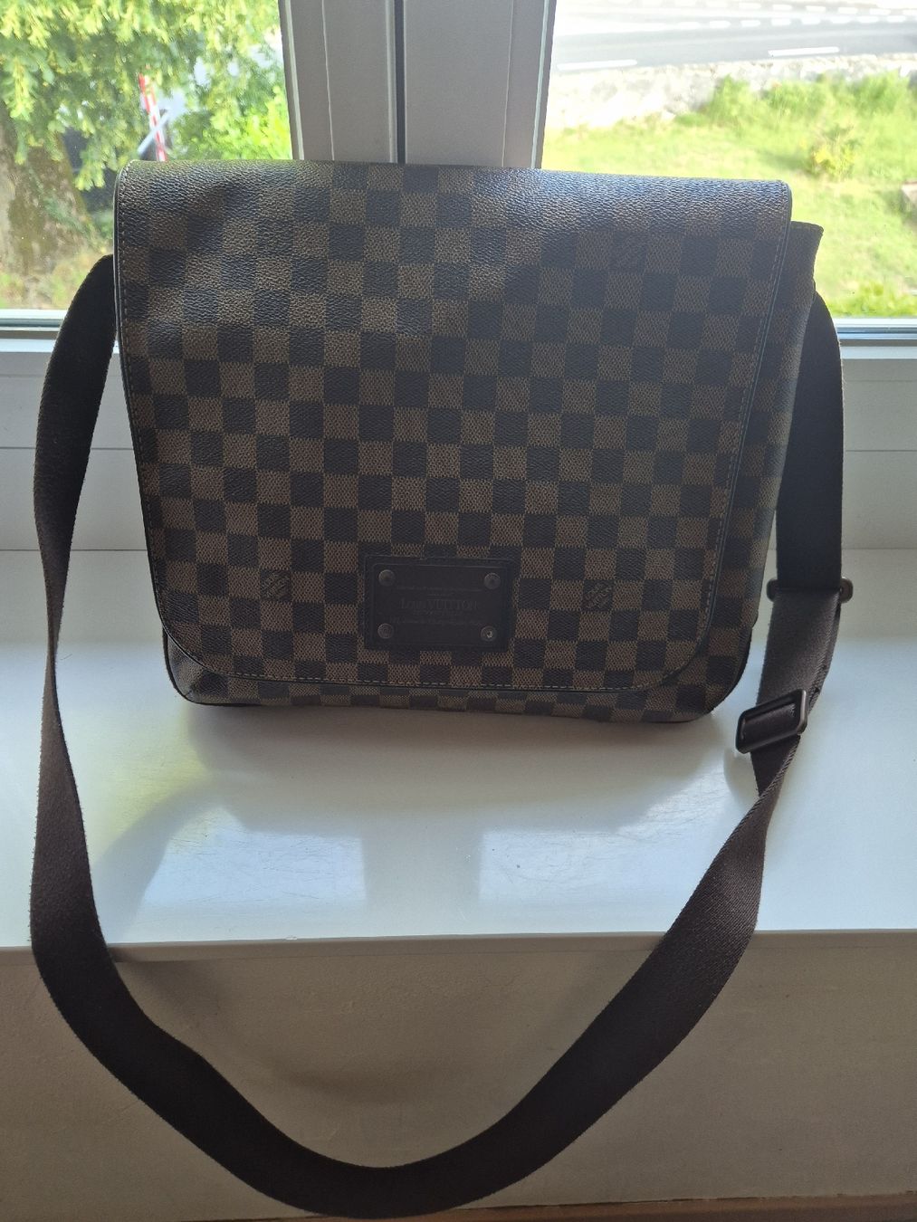 Louis Vuitton Altro in  Abbigliamento & Accessori: Sac Louis Vuitton Damier Graphite Messenger  – Usato da Bettens venduto da lem_dmt9