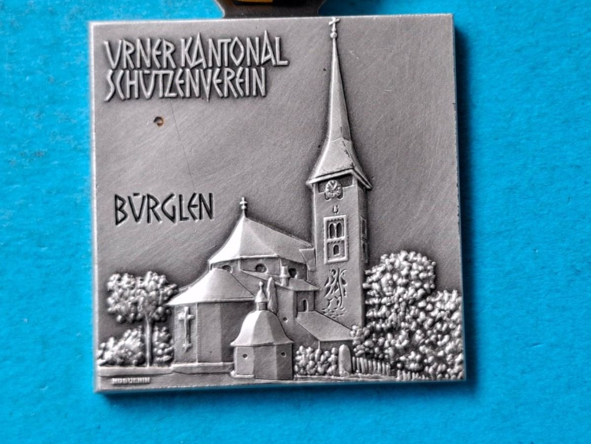 Medaglie: Bürglen Uri 1983 (u96) – Usato da Schwanden GL venduto da Suvorov
