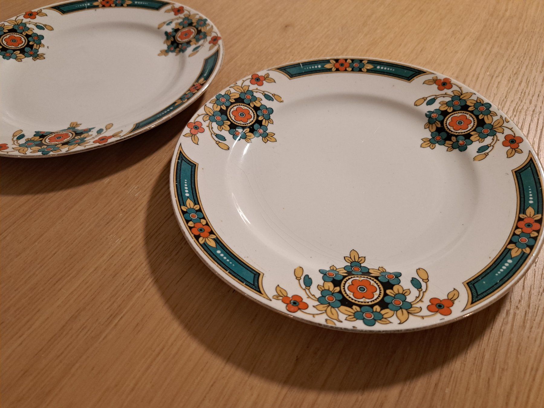 Piatti: 2x Teller Fine English China 20cm – Usato da Embrach venduto da YVBER 1