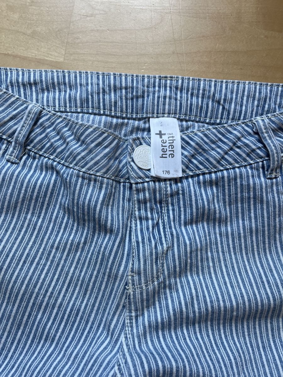 Pantaloni: Sommerliche Shorts, Gr. 176, gestreift – Usato da Mühlethurnen venduto da ona_lyh6 2