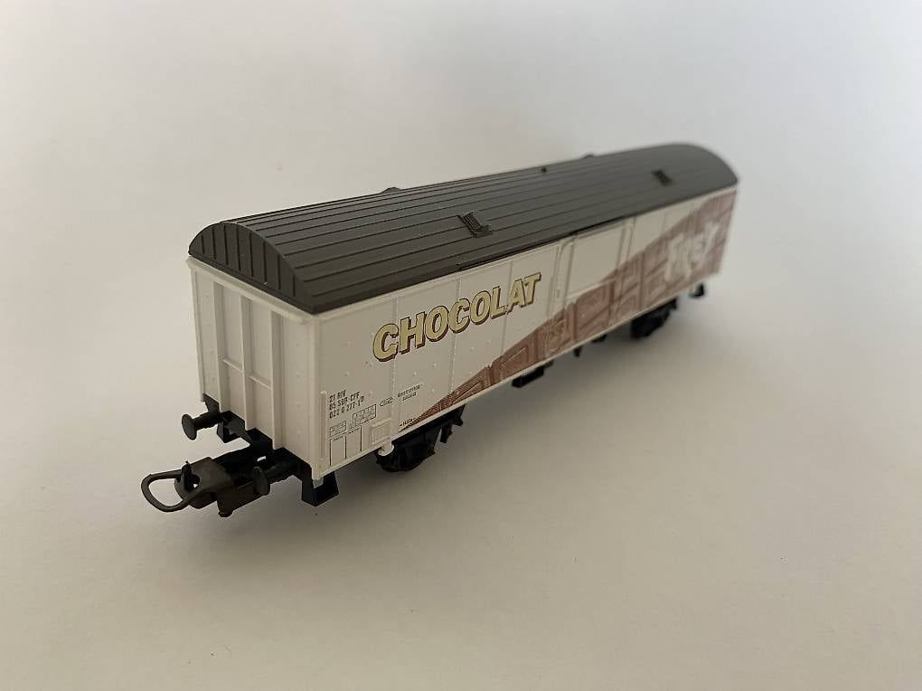 Modellini di ferrovie: Chocolat Frey Güterwagen H0 – Usato da Brugg AG venduto da FlowerStreet 1