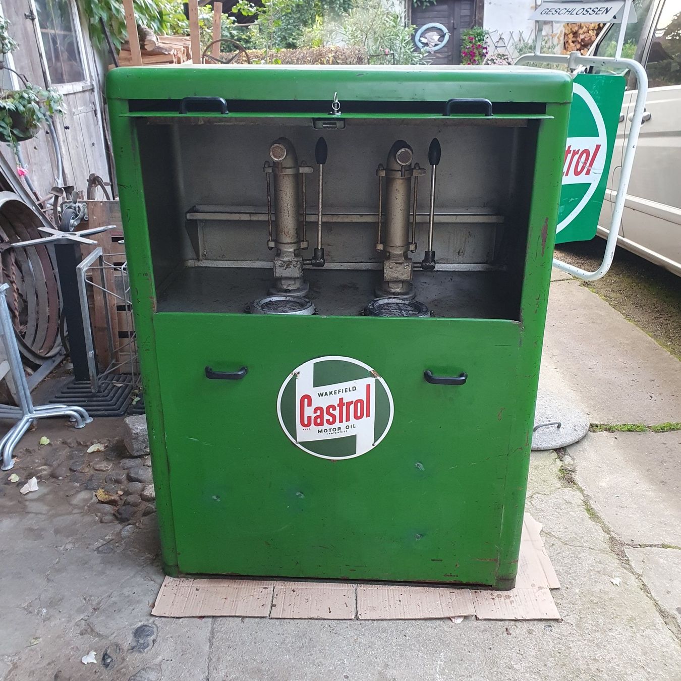Castrol Altre raccolte & rarità: Oelkabinett Castrol Retro Antik – Usato da Uesslingen venduto da 1Atelier
