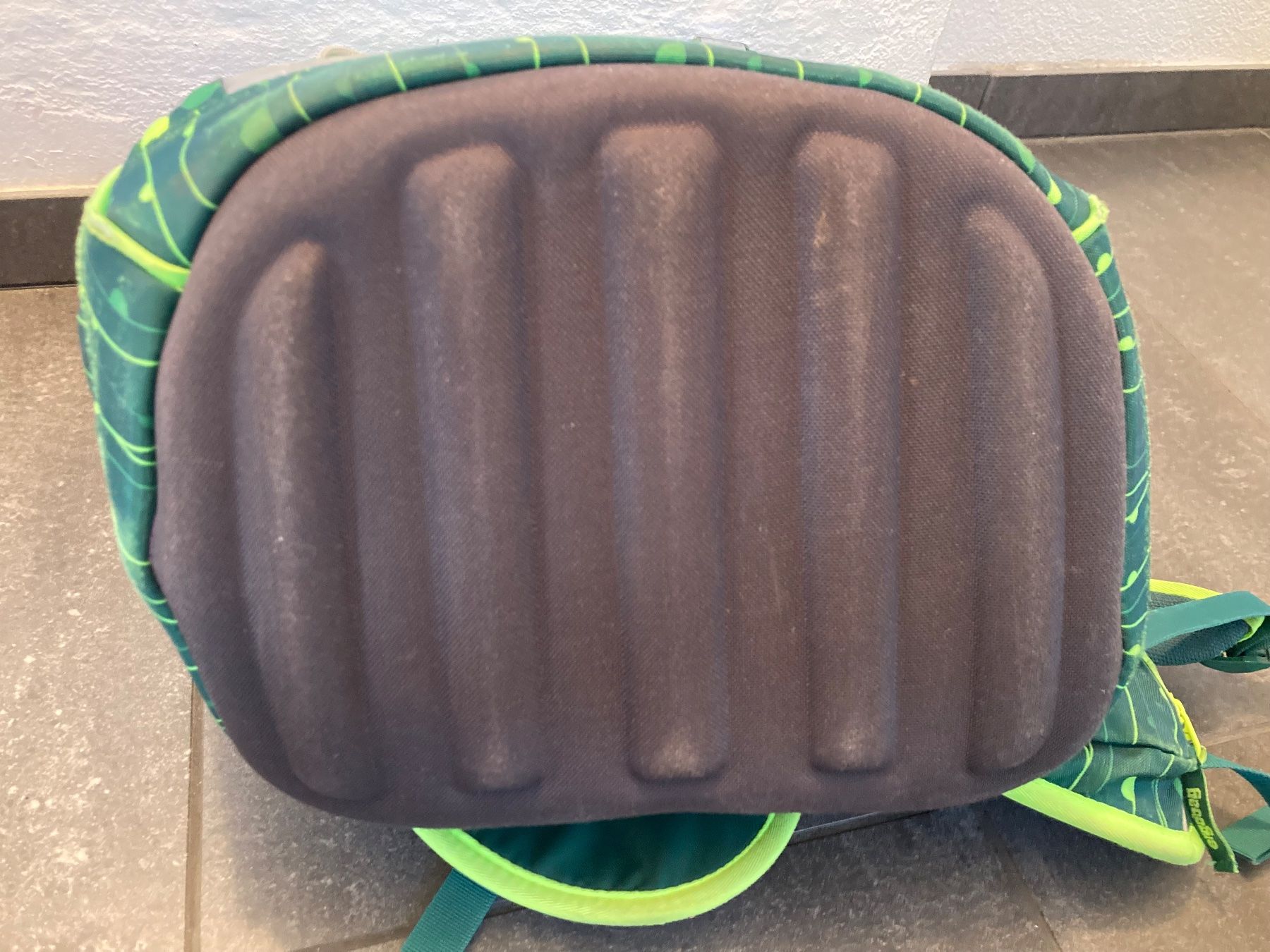Ergobag Zaini: Gebrauchter Ergobag Schulrucksack – Usato da Flawil venduto da Mrrhu 3
