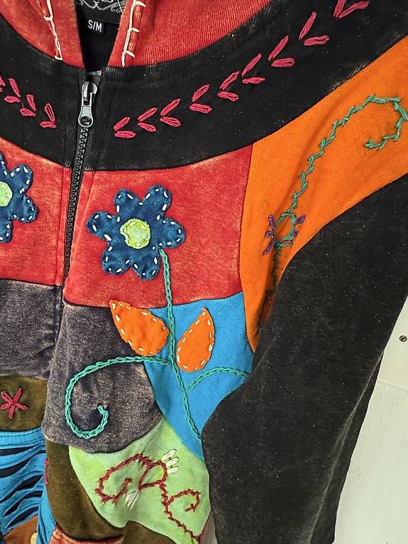Maglioni & Felpe: Goa Hippie Sweatjacke BABES, Gr. S/M – Nuovo e nell'imballaggio originale da Bern venduto da cpiller01 1