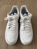 Nike Air Force 1 weiss/dunkelblau Grösse 43, guter Zustand