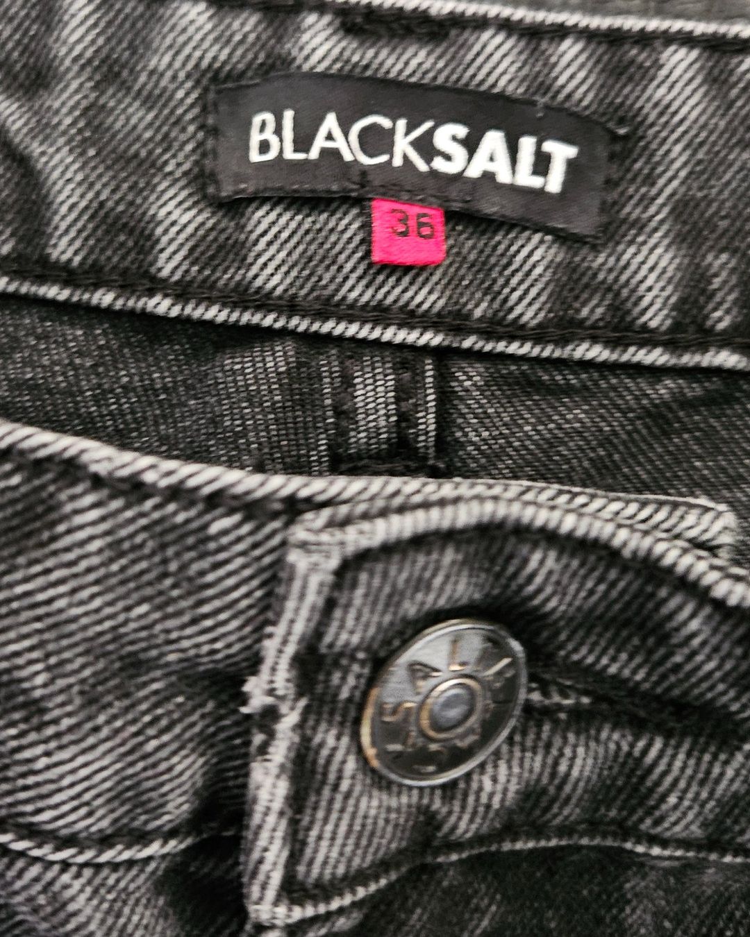 Jeans: Coole Jeans Gr 52 oder 36 – Usato da herisau venduto da Florusa 2