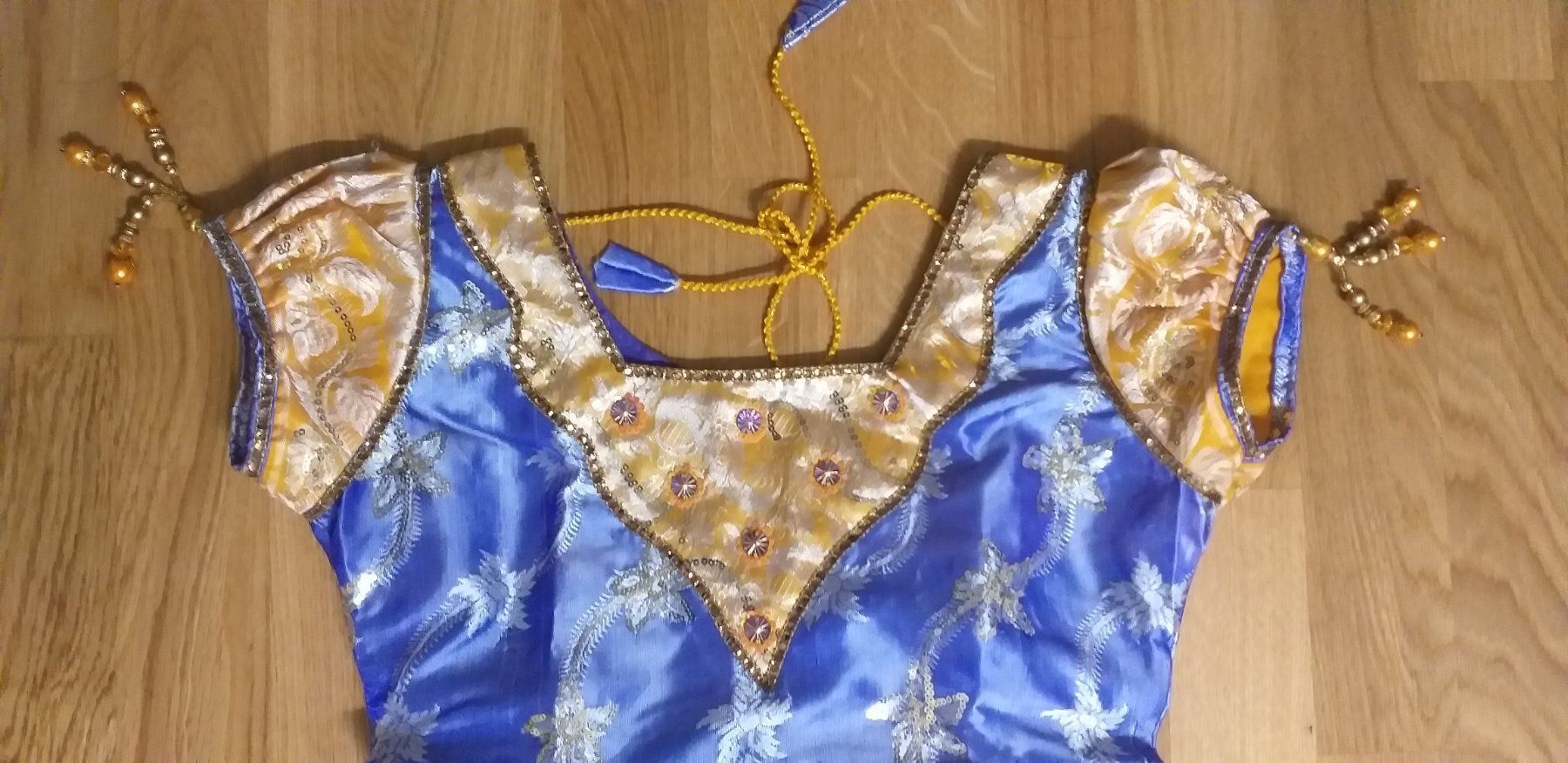 Camicette, T-shirt & Top: Tunika|top|chudithartop – Usato da Bern venduto da mahilini 3