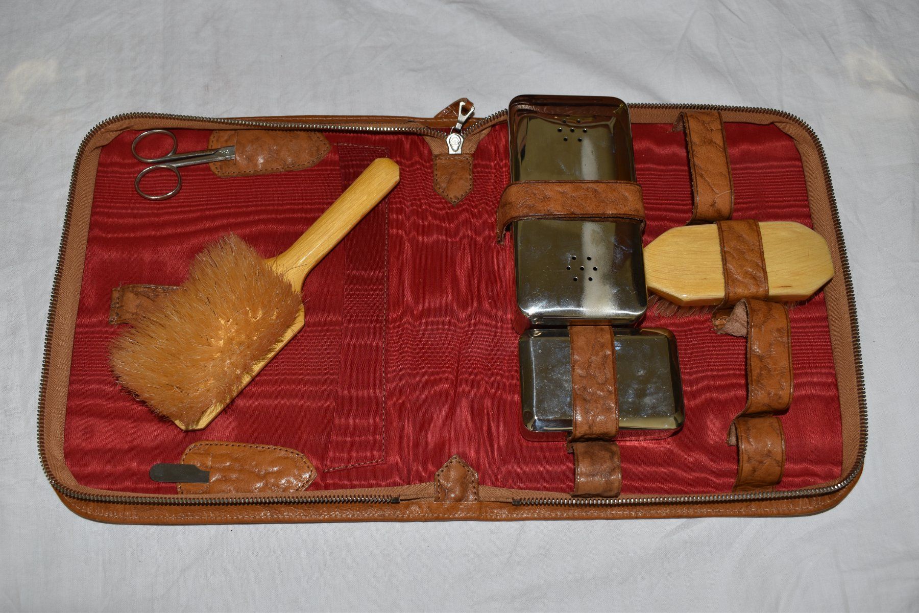 Valigie: Koffer-Set 2 vintage Koffer braun – Usato da Speicher venduto da Indigoblau_3 3
