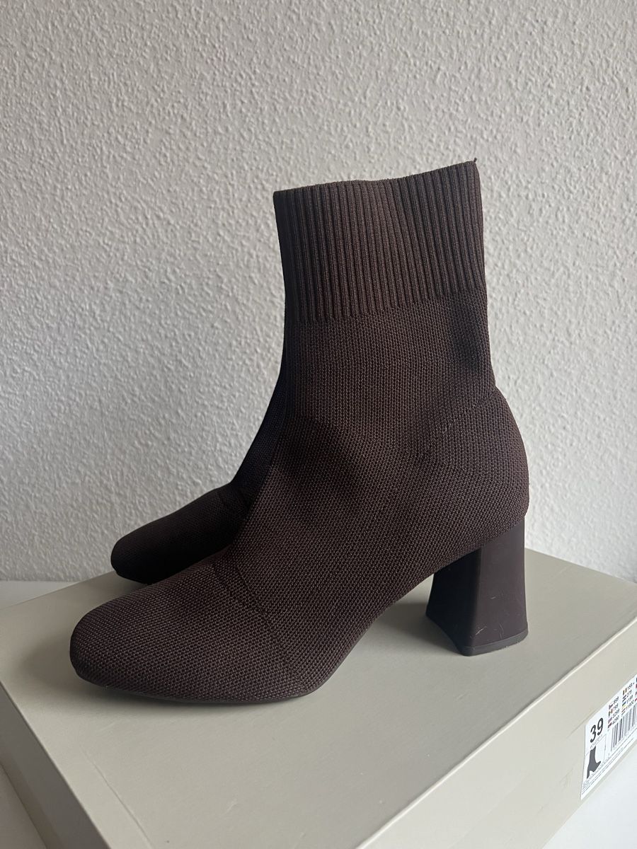 Scarpe da donna: Stiefel mit Absatz – Nuovo (secondo la descrizione) da Horgen venduto da Anicaaa 2