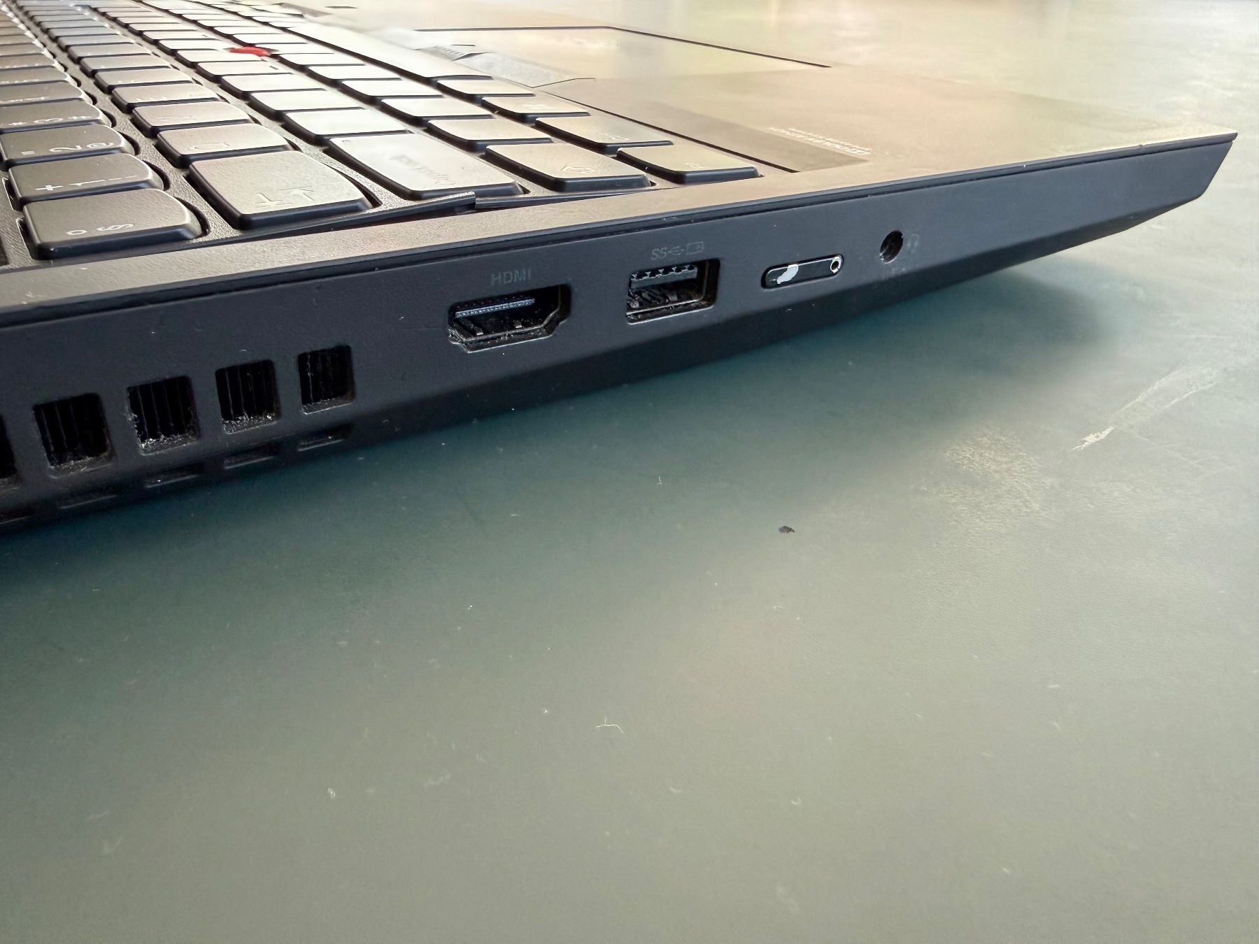 Lenovo Portables: Lenovo ThinkPad P15 Gen 2 – D'occasion à Willisau par killerplauze 3
