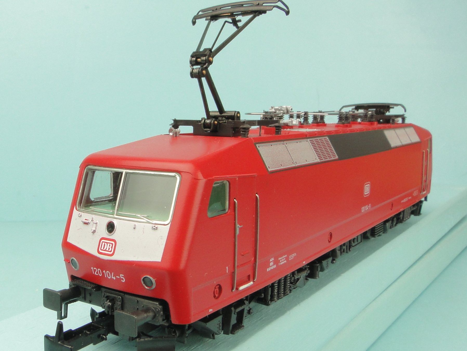 Märklin Modellini di ferrovie: Märklin 3553 BR 120.1, MFX – Usato da Bülach venduto da cann11 3