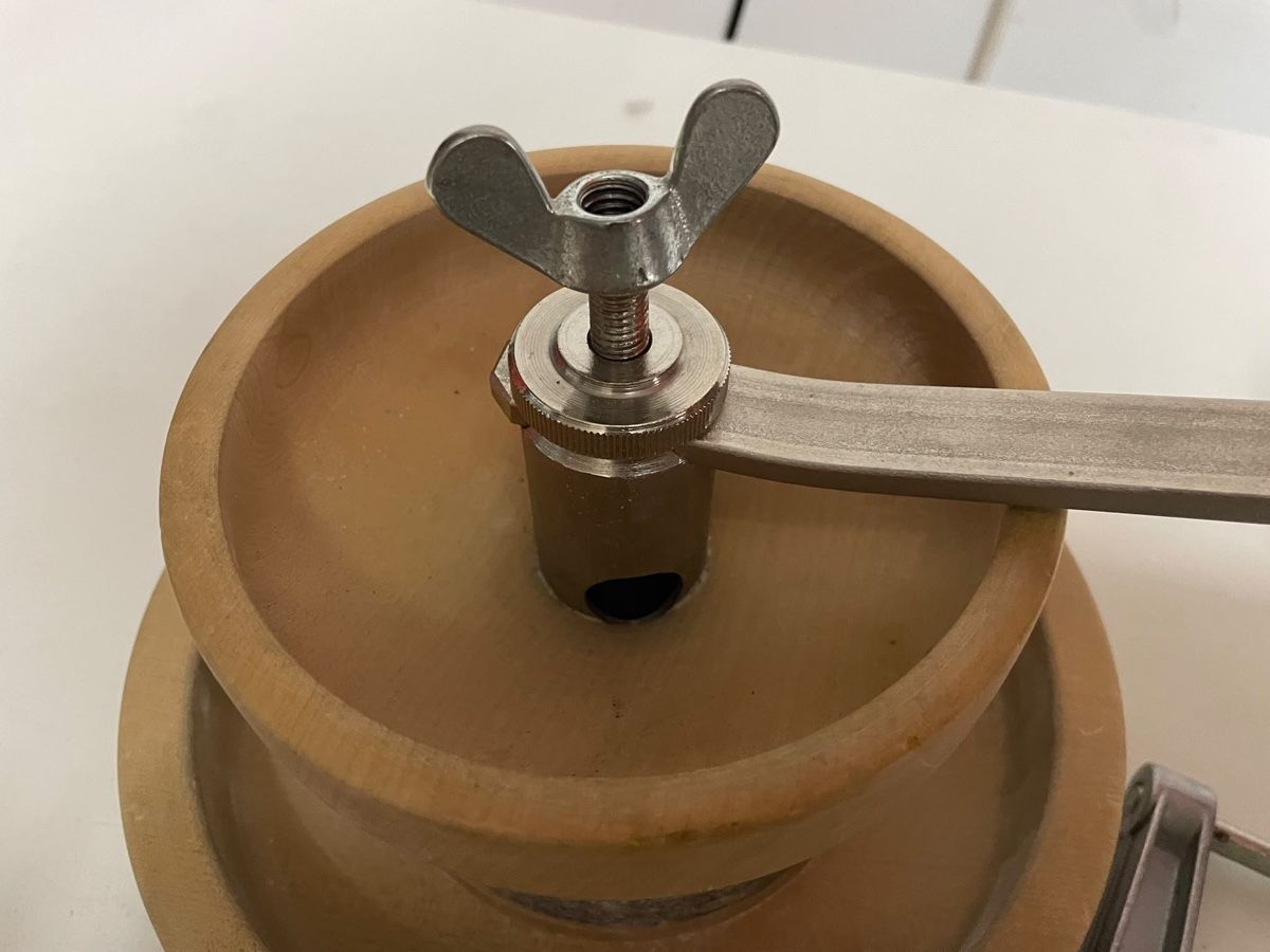 Appareils de cuisine: Salzburger Hand-Getreidemühle – D'occasion à Greifensee par fabia.studer 7