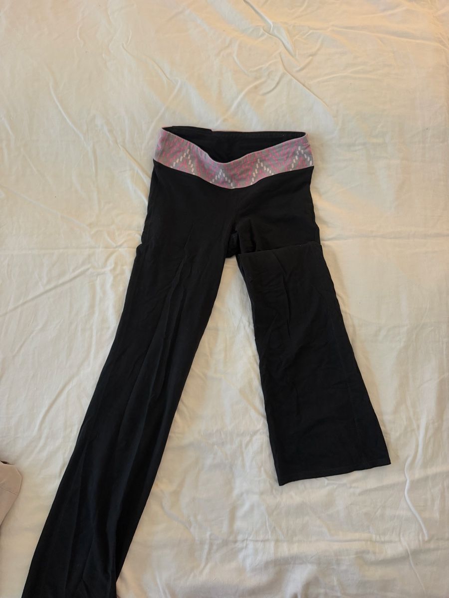 Leggings: Yoga pants – Usato da Zürich venduto da lil_h279