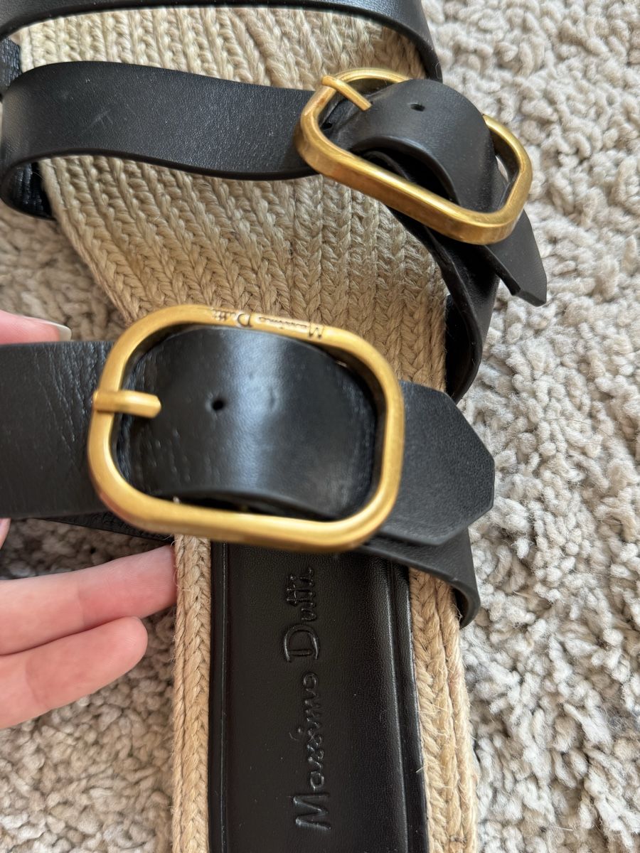 Massimo Dutti Scarpe da donna: Massimo dutti sandals – Usato da Bern venduto da FashionK92 2