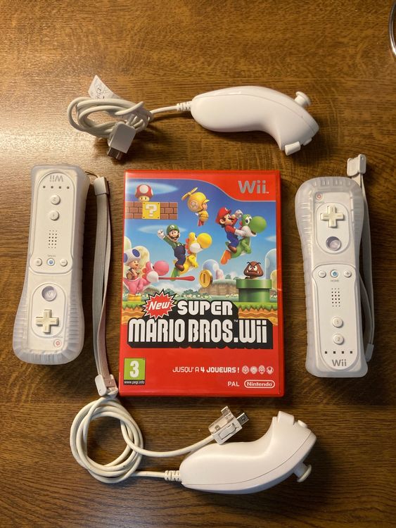 New super Mario wii + 2 wiimote + 2 nunchuck | Kaufen auf Ricardo