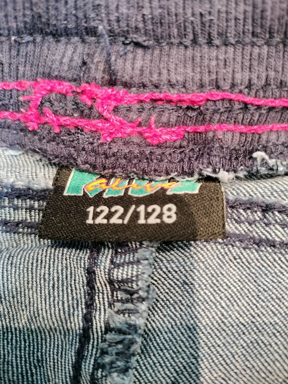 Pantaloni: Jeggings Grösse 122/128 – Usato da Neftenbach venduto da TheKringel 1