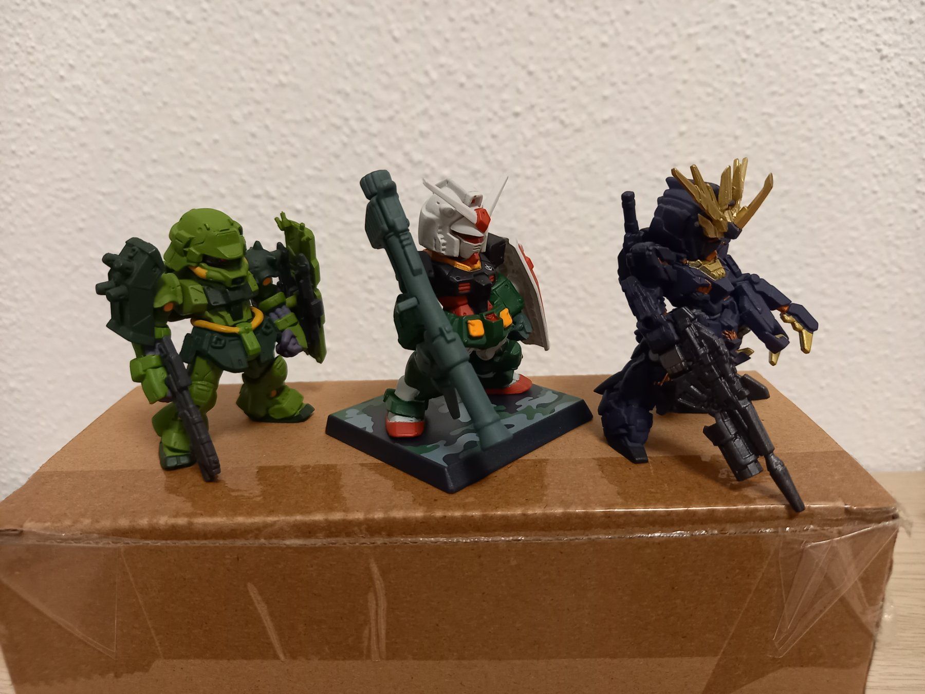 Bandai Kit di modellismo & Modellini statici: Gundam Converge Mini Figures Strike, Destiny, Banshee, RX-78 – Usato da Caslano venduto da mecha_gundam 7