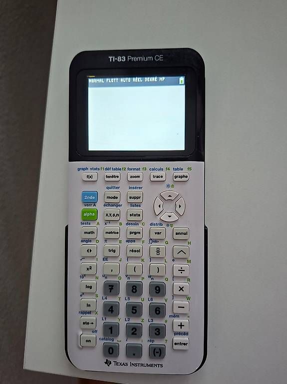 Texas Instruments Calcolatrici tascabili: Texas Instruments TI-83 Premium CE – Usato da Lausanne venduto da nic_b8wv 1