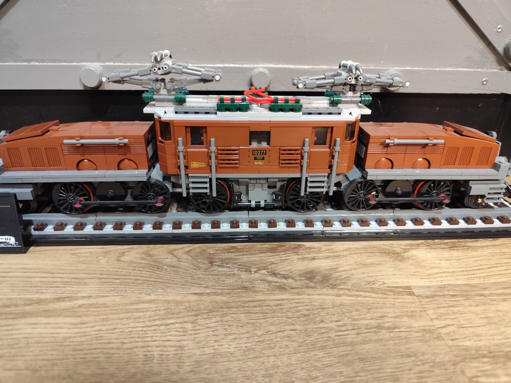 Lego Kit di costruzioni: Lego Creator Expert Krokodil 10277 – Usato da Buchs SG venduto da OuterRim86
