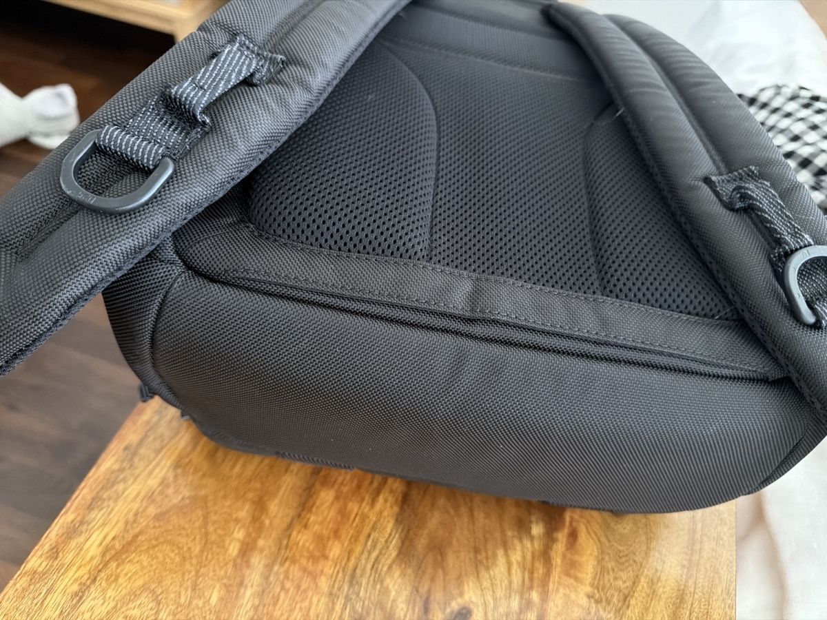 Tumi Rucksäcke: Tumor backpack business / everyday , very high NP – Gebraucht aus Zürich von tan_8nxr 6