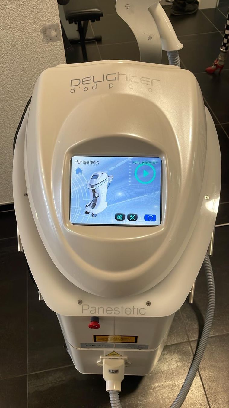 Attrezzature mediche: Panestetic Delighter Laser 808 – Usato da Arbon venduto da oli_ta