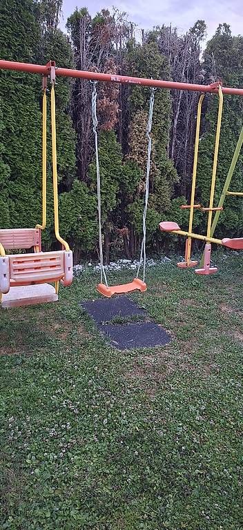 Sonstige Gartenschaukeln: Schaukel – Gebraucht aus Rikon im Tösstal von ASEHA12 1