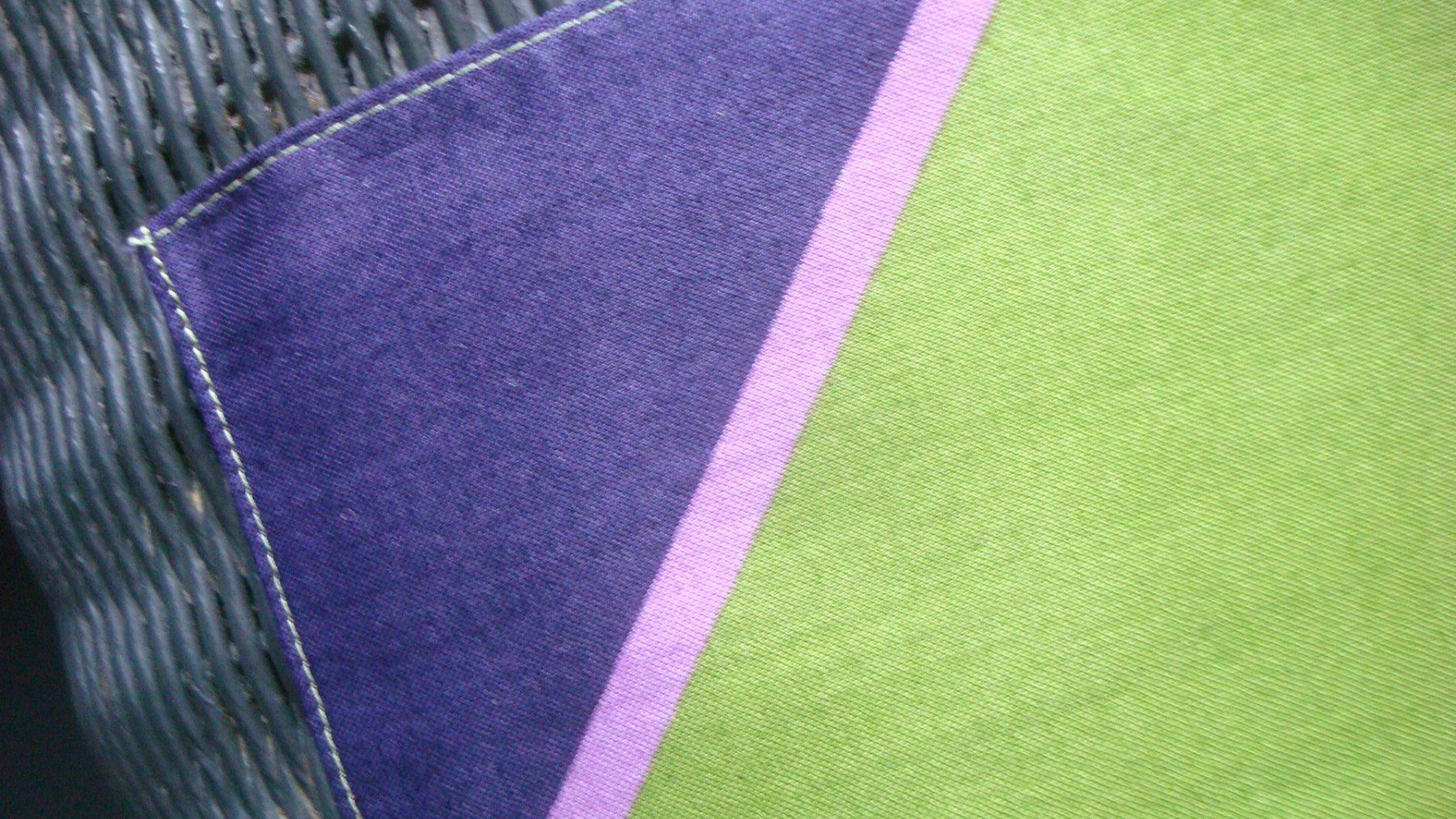 Altro in  Abbigliamento & Accessori: Taschentuch Vintage 30 x 30,5 cm – Nuovo (secondo la descrizione) da Münchenstein venduto da Pesci6 2
