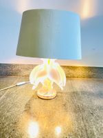 Exklusive Kristall-Tischlampe Zeigt 1 Taubenpaar