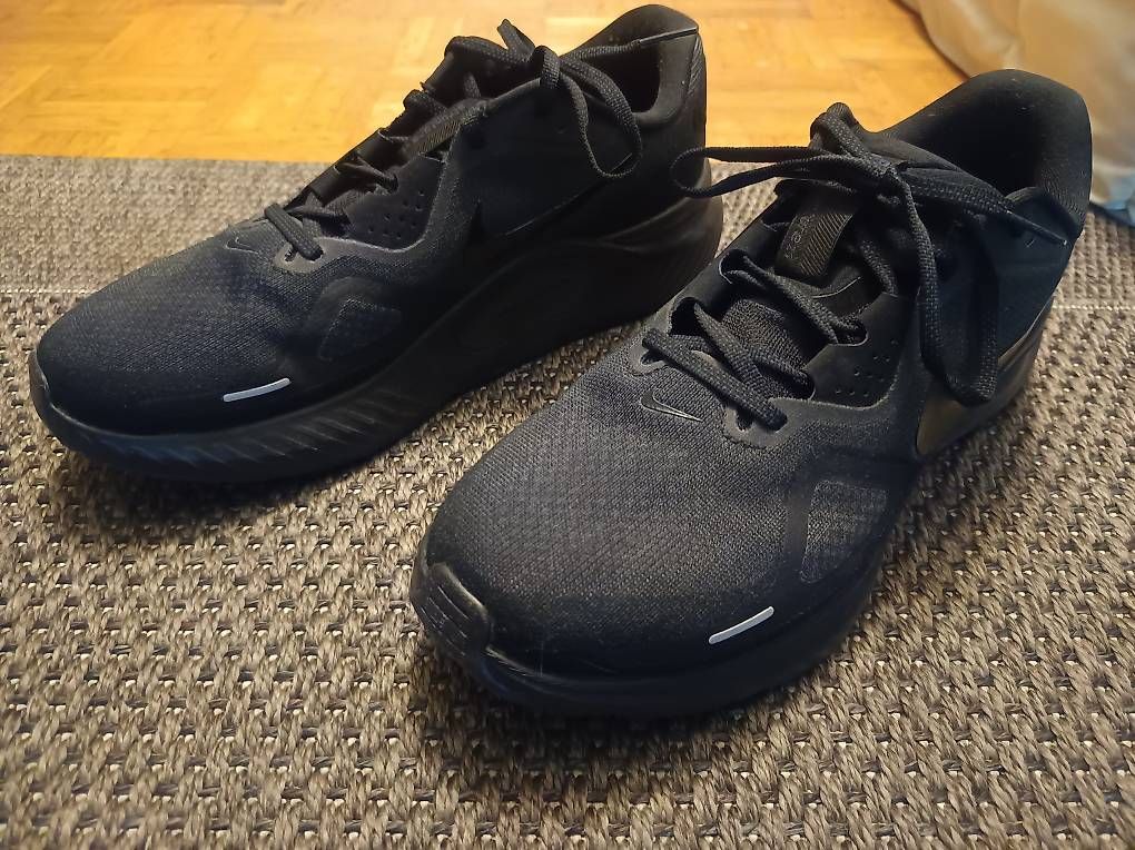 Nike Scarpe da uomo: Nike Structure 26 – Usato da Genève venduto da Maxou84 1