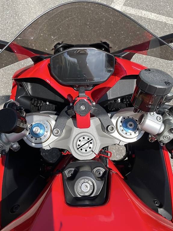 Strada: Ducati 950 Supersport S – Usato da Champlan venduto da Jobambo 3