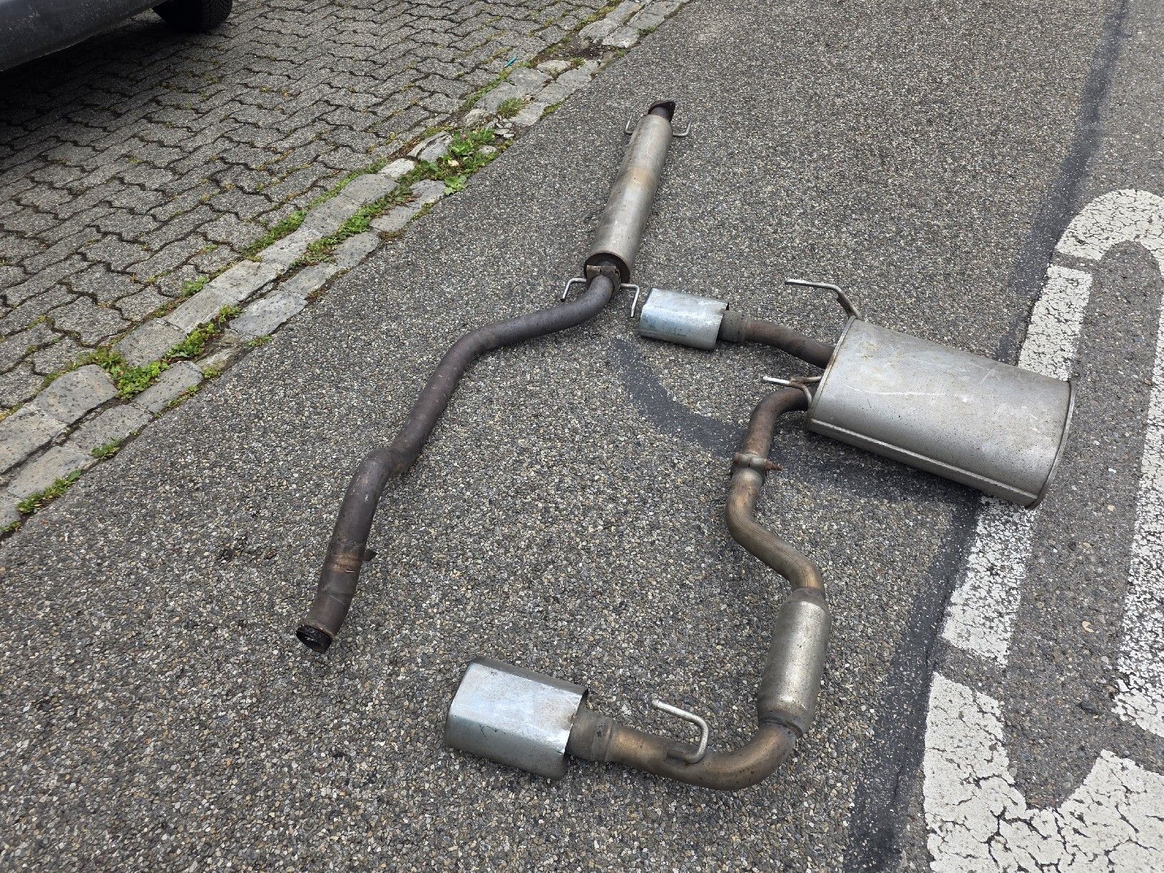 Opel Sistemi di scarico: Opel Zafira B OPC Auspuff – Usato da Wetzikon venduto da Noni90 3