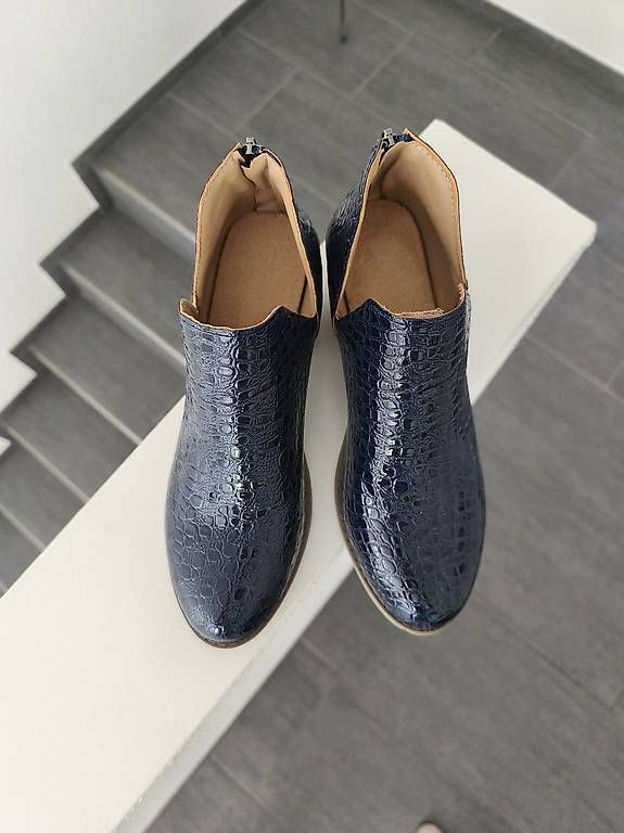 Scarpe da donna: Damenschuhe blau Gr. 38 – Usato da Stansstad venduto da -mbs- 3