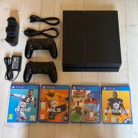 PS4 Konsole - 2 Controller - 4 Spiele - Zustand wie neu