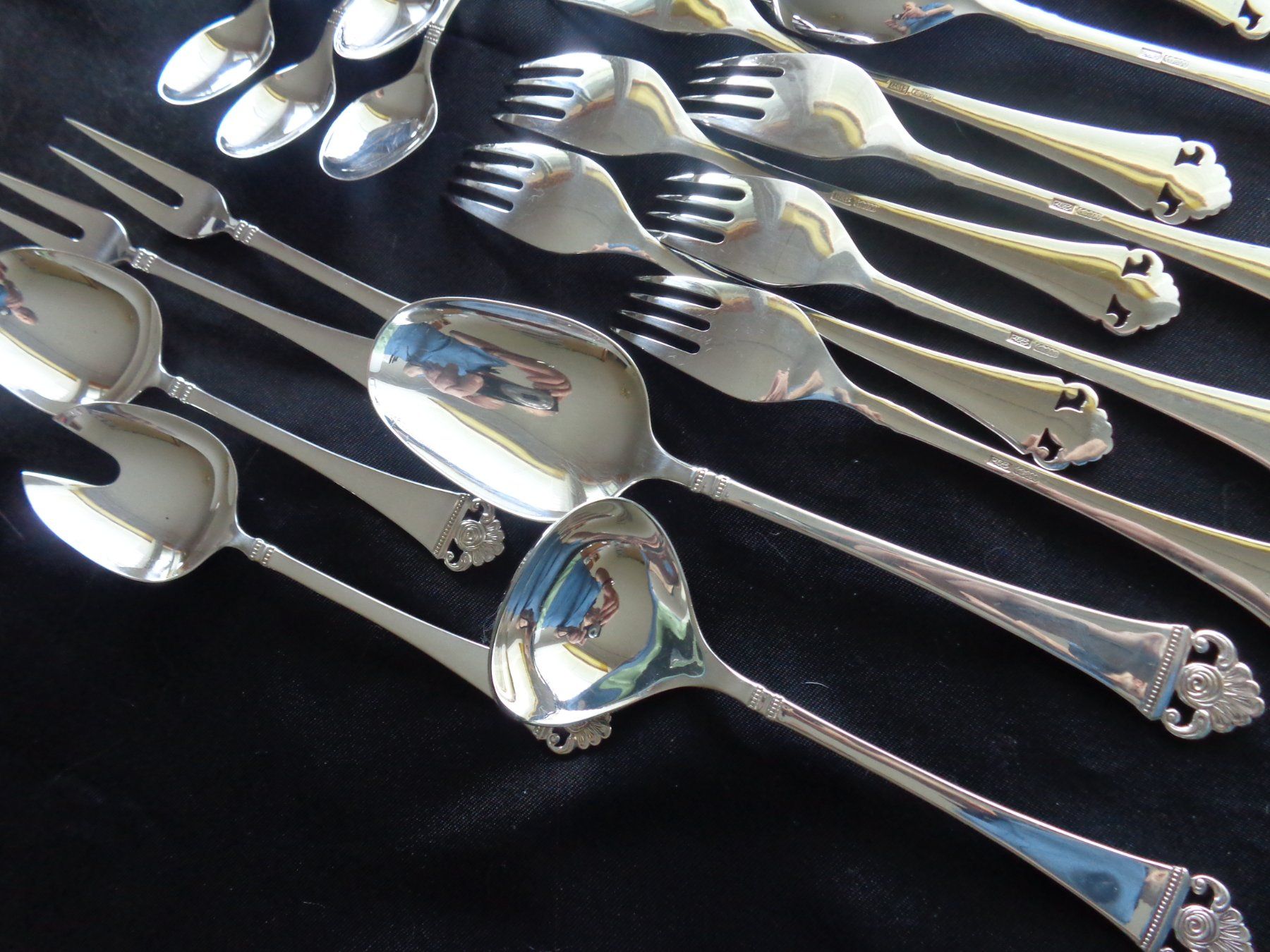 Robbe & Berking Set di posate: " 36 X COUVERTS DIVERS ROBBE & BERKING ARGENT 800 COMME NEUF – Nuovo (secondo la descrizione) da Morges venduto da videcavegrenier 7