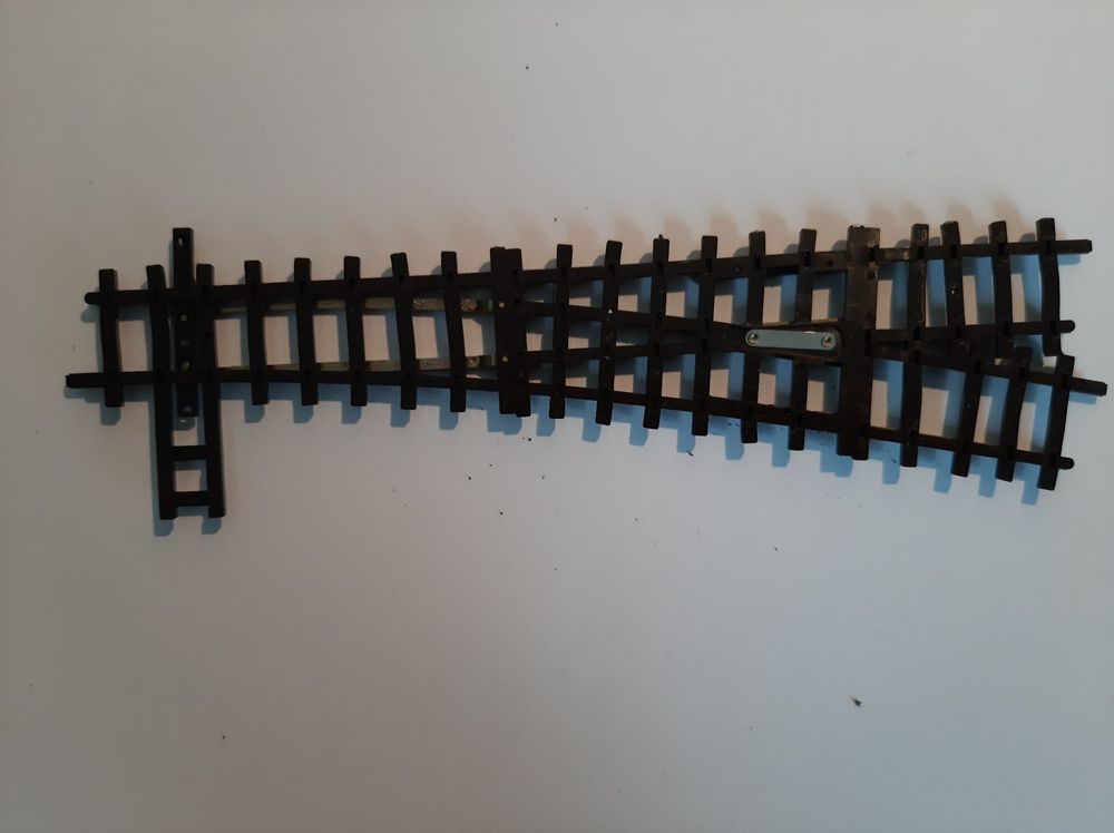 Bemo Modelleisenbahnen: Bemo H0m 4207 000  Weiche links 12° ohne Antrieb – Gebraucht aus Thun von Schwarzsee48 2