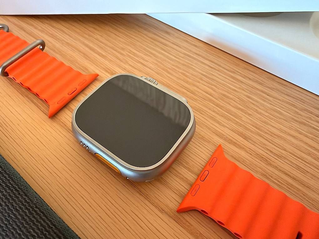Smartwatch: I WATCH ULTRA 2 – D'occasion à Geneve par hel_25mp 1