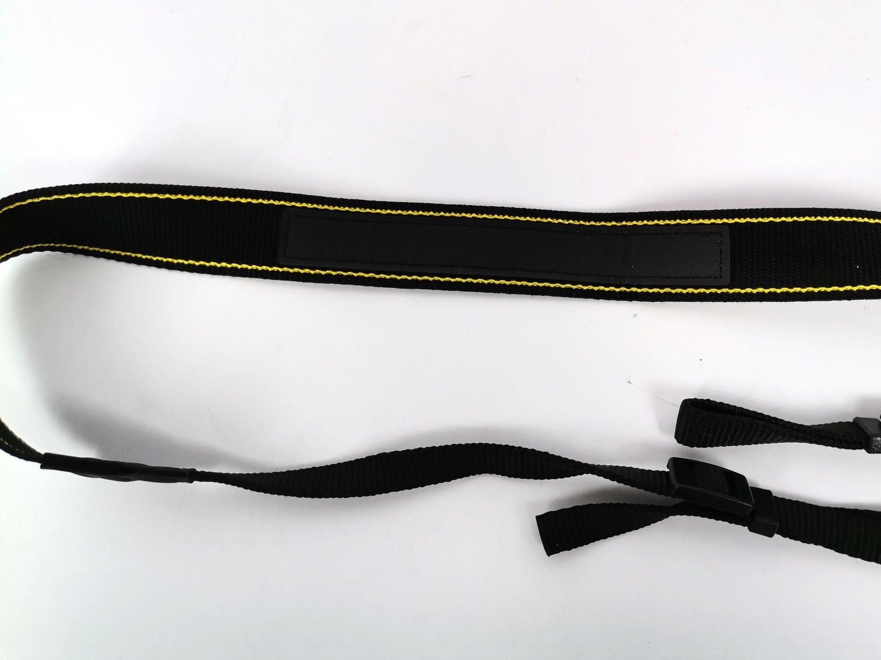 Kletterausrüstungen: NIKON Coolplix Kamera-Tragegurt – Neu (gemäss Beschreibung) aus Schaffhausen von Restwert_SH 2