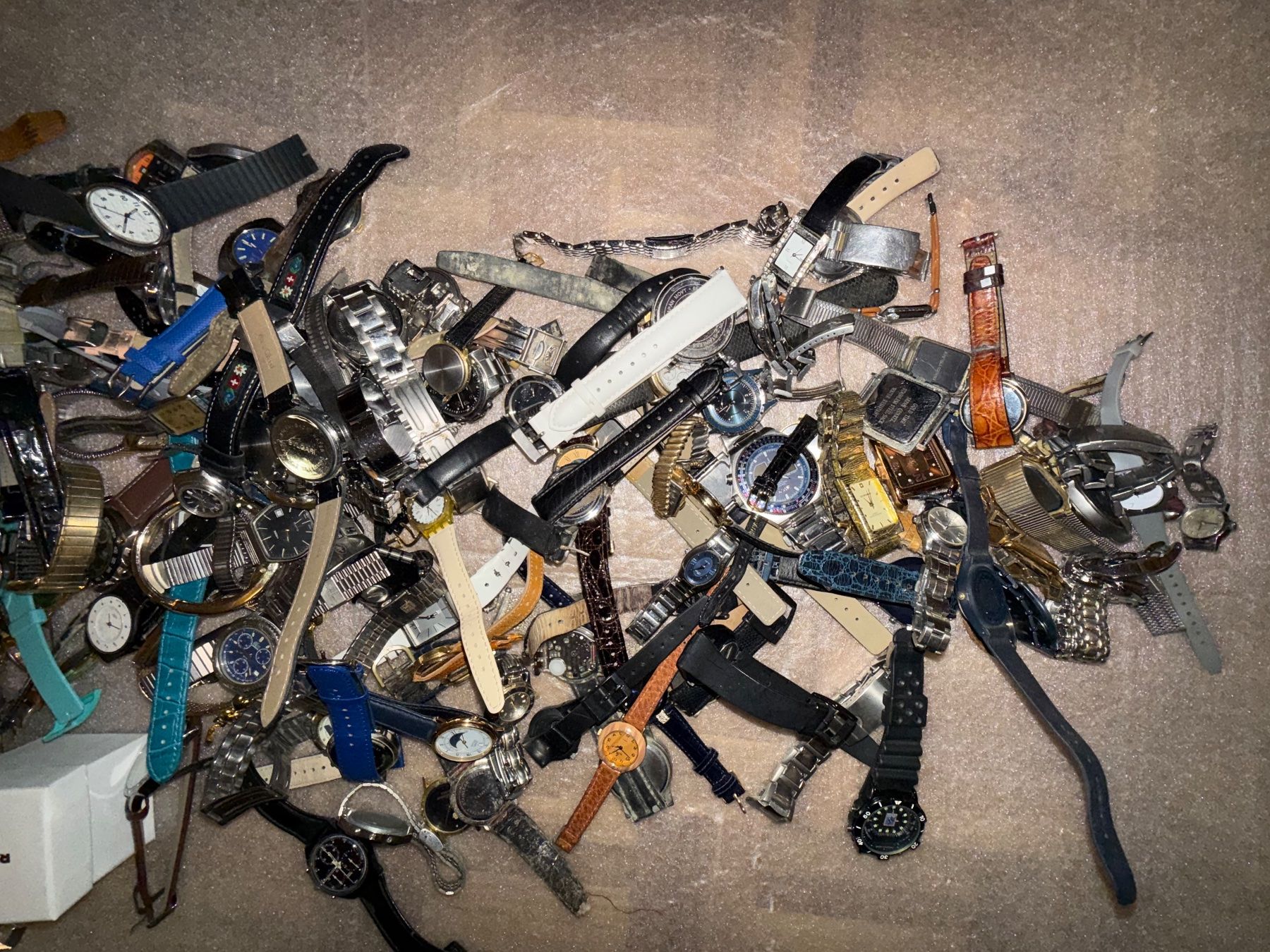 Uhren: Lot des montres , plus de 6kg. – Gebraucht aus Vevey von carybde 2