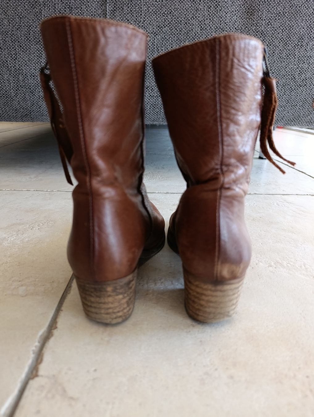 Chaussures femmes: BOTTINES CUIR CAMEL 37 – D'occasion à Sierre par shirley04 4